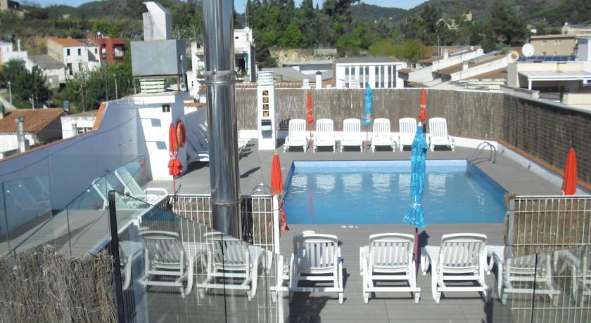 Hotel Checkin Montpalau Pineda de Mar Buitenkant foto